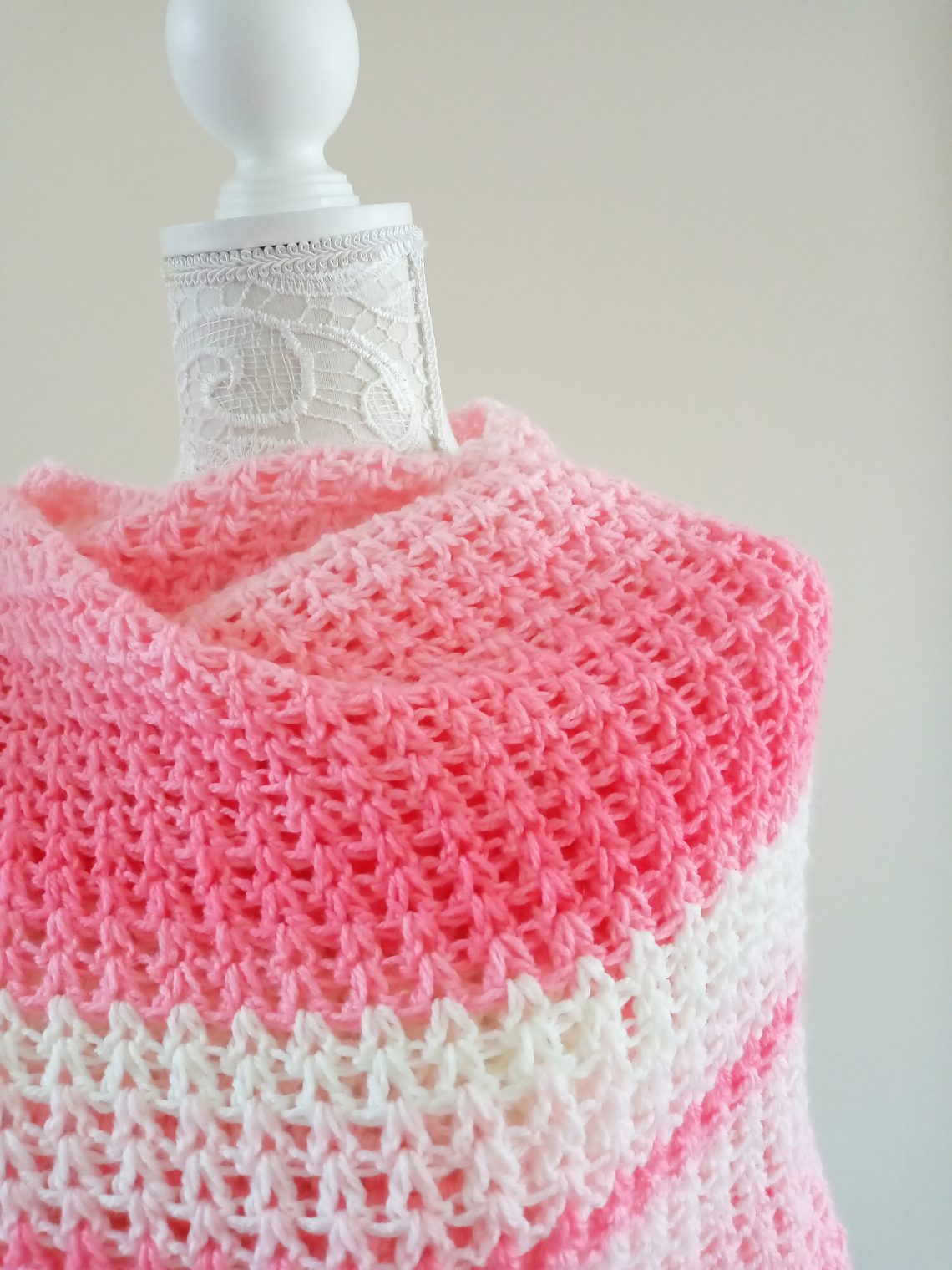 Crochet a Vintage Wrap