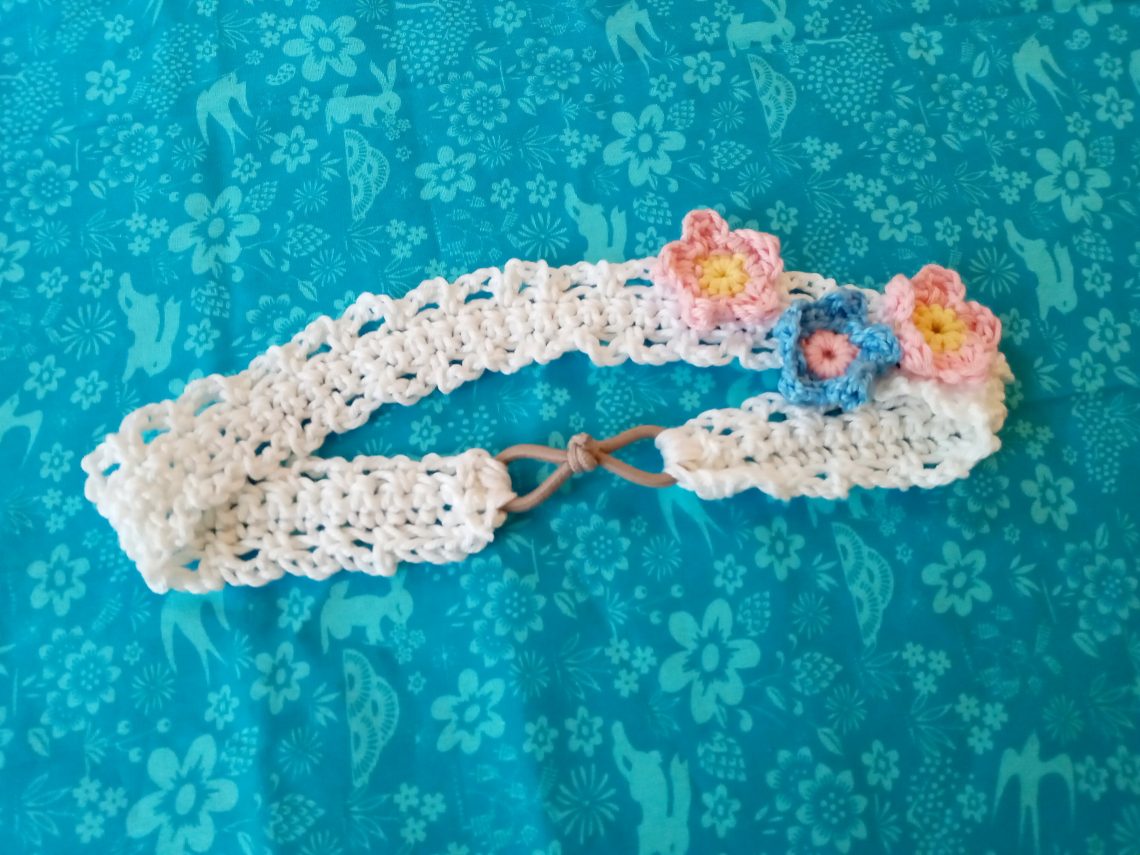 Crochet Romantic Headband with Flowers