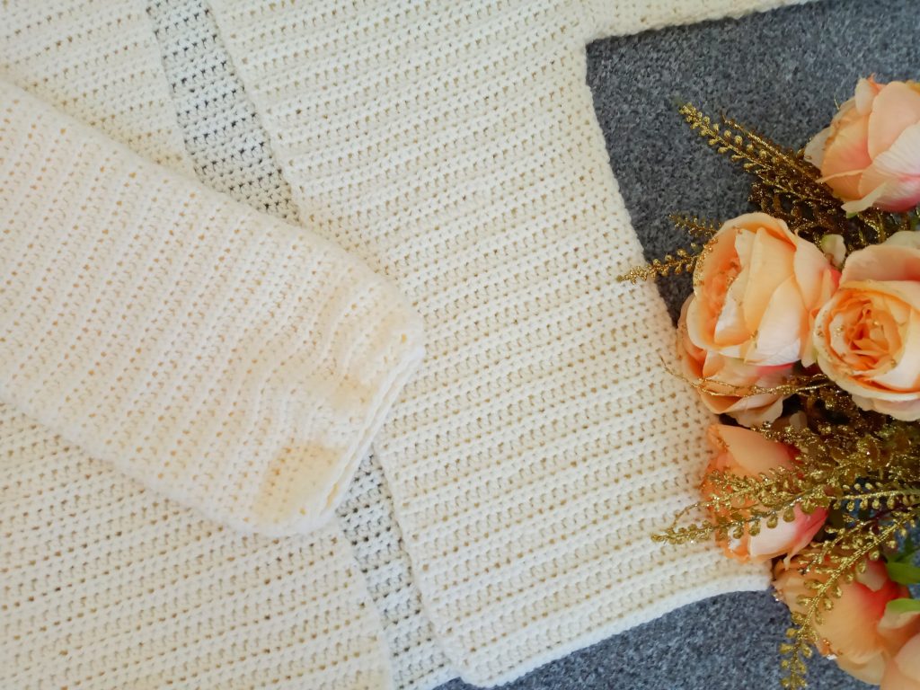 Crochet Easy & Feminine Cardigan