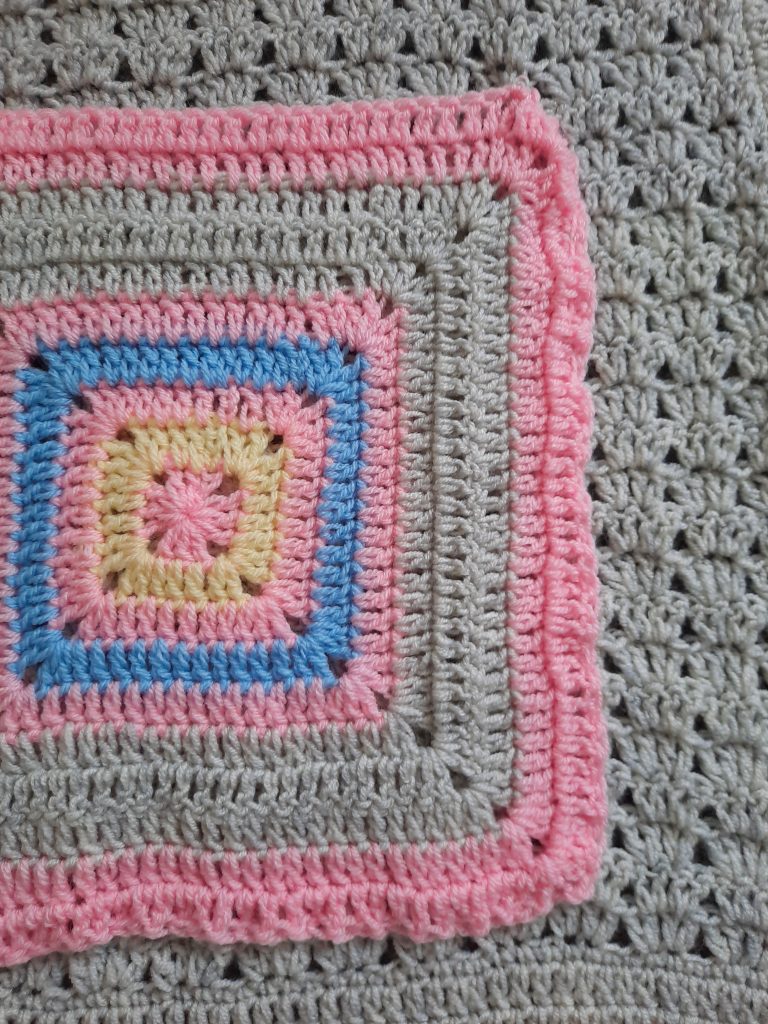Crochet a winter wrap