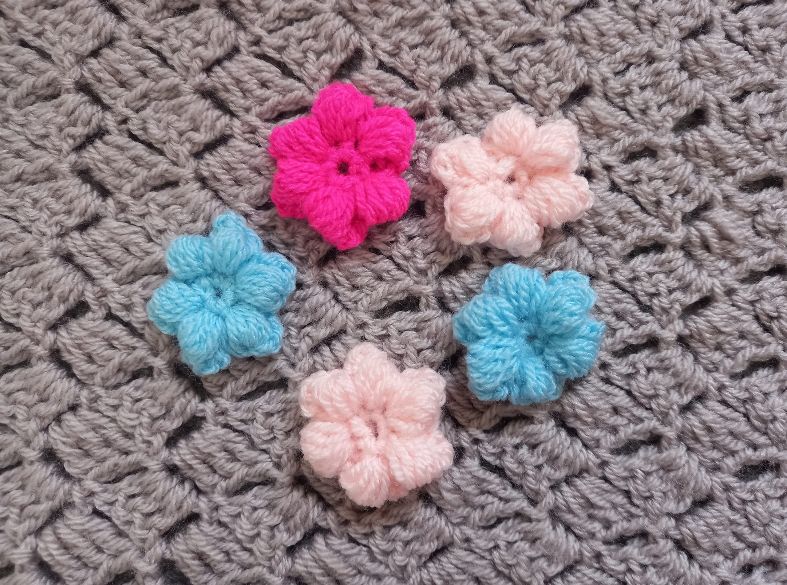 Crochet Puff Flower Beginner Tutorial