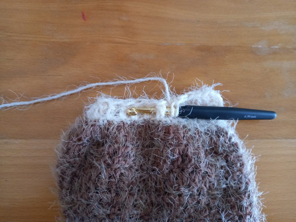 Front Post Double Crochet