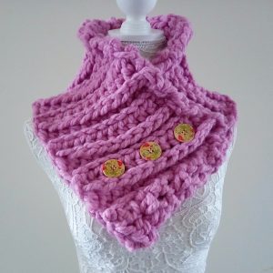 Crochet Dusty Pink Cowl Pattern