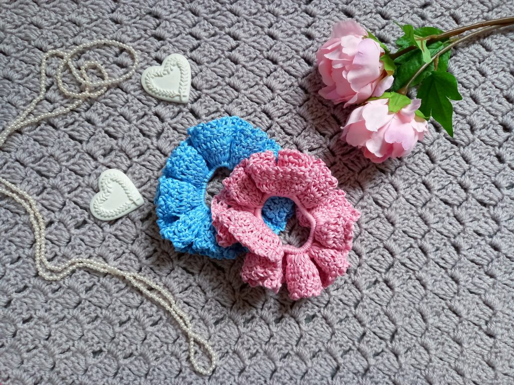 Crochet Feminine Cotton Scrunchie Free Pattern