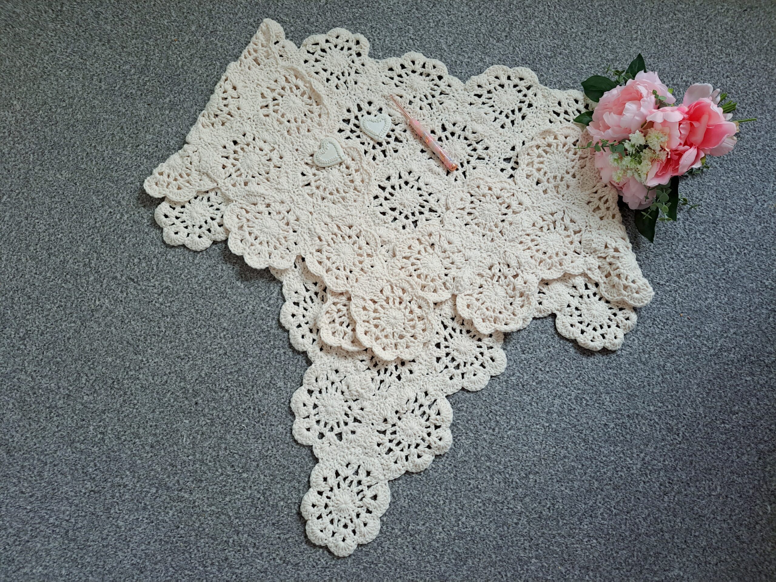 Crochet Vintage Flower Shawl Free Pattern