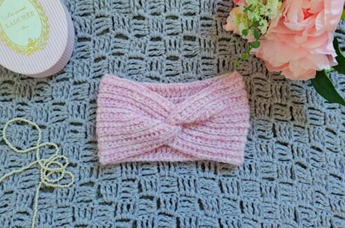 Crochet Delicate Twist Headband Free Pattern