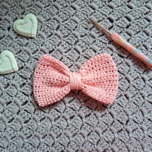 Crochet Feminine Bow Free Pattern