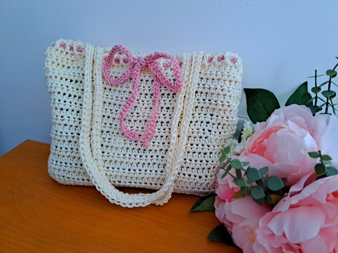 Crochet Romantic Ribbon Bag Free Pattern